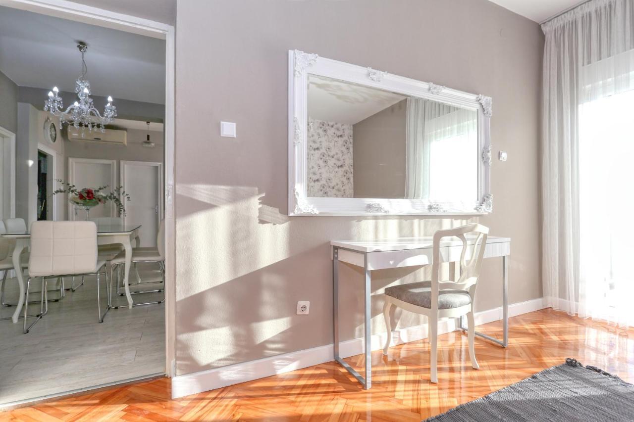 Hacienda Mia With Pool,Bbq, Yacuzzi,Free Parking Zadar Exterior foto