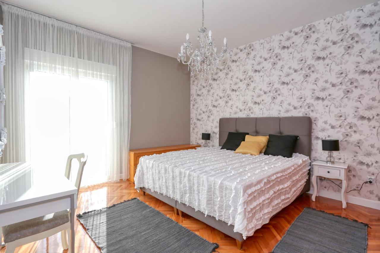 Hacienda Mia With Pool,Bbq, Yacuzzi,Free Parking Zadar Exterior foto