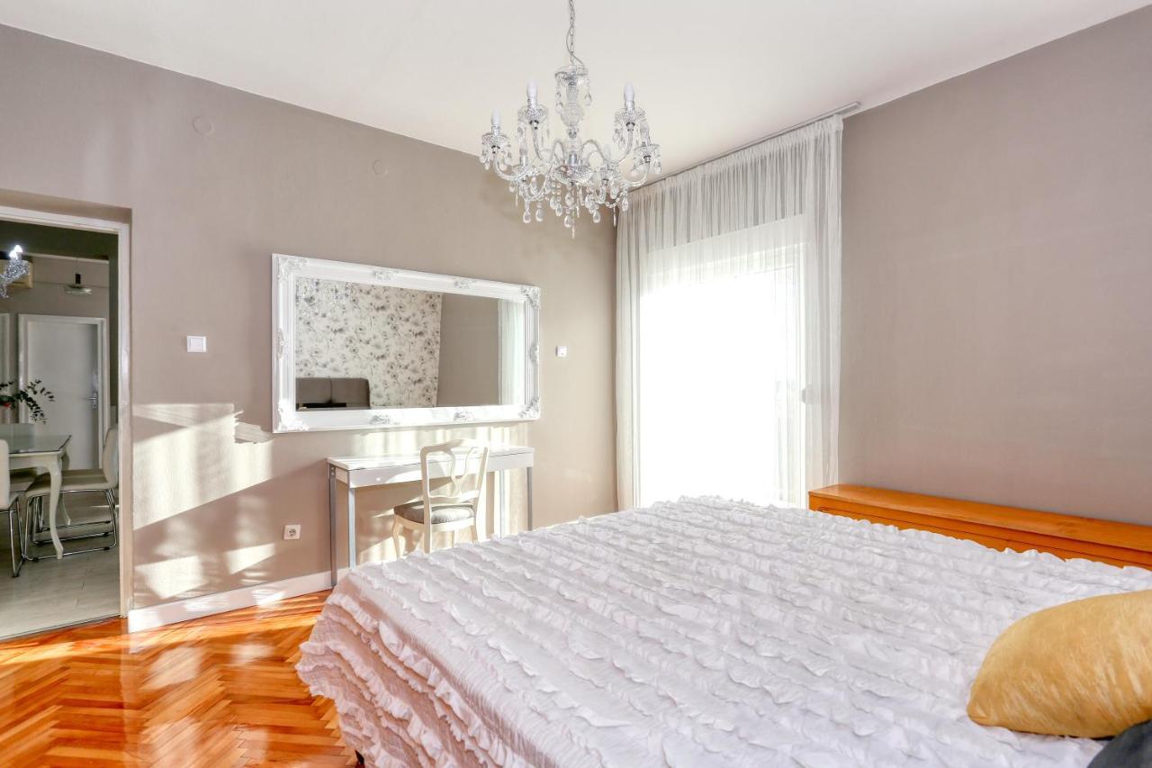 Hacienda Mia With Pool,Bbq, Yacuzzi,Free Parking Zadar Exterior foto