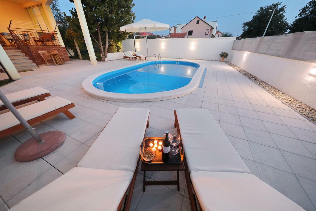 Hacienda Mia With Pool,Bbq, Yacuzzi,Free Parking Zadar Exterior foto